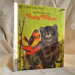 Little Golden Book, kitten’s adventure - Adorable find!